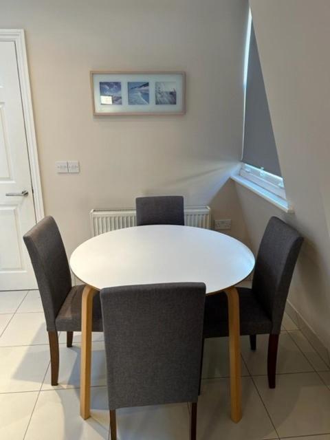 Central Apartment Paddington 런던 객실 사진
